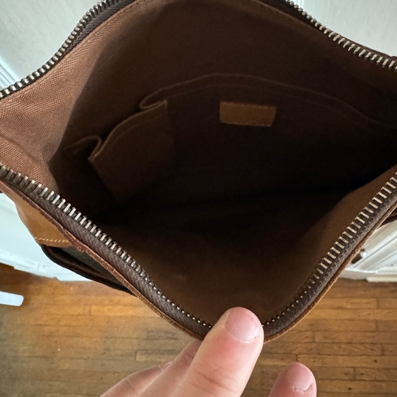 Authentic Louis Vuitton Odeon Monogram Canvas PM - Picture 3 of 3